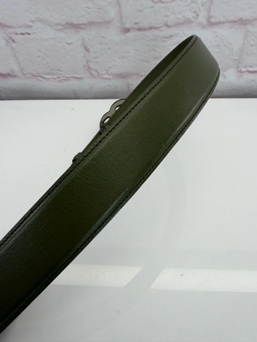 Authentic Gucci Monochrome Gg Wide Marmont Enamel Green Belt 75/30 400593